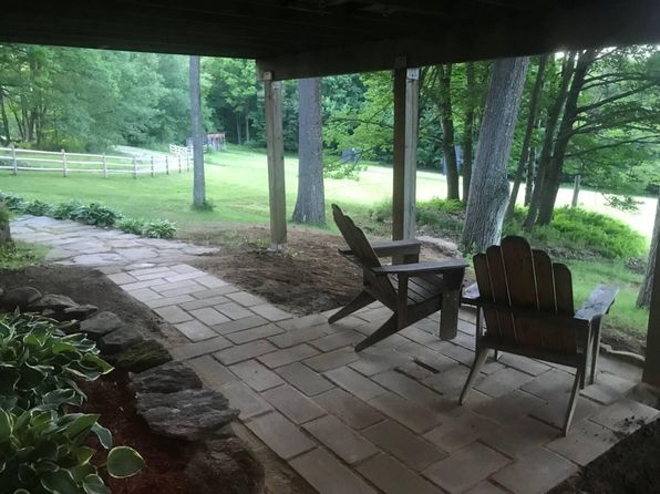 363 Old Piper Rd UNIT 1, Chester, VT 05143