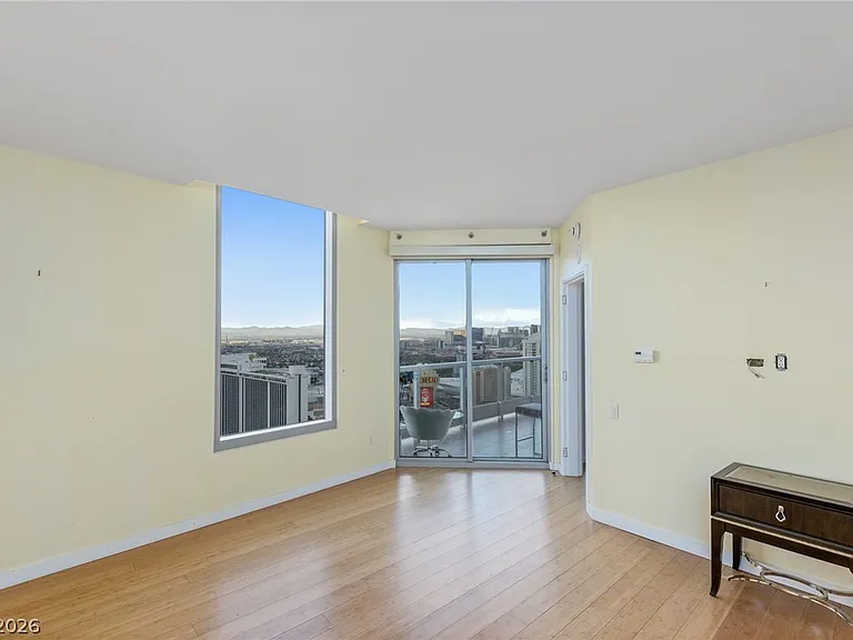 322 Karen Ave #4504 — Photo 17