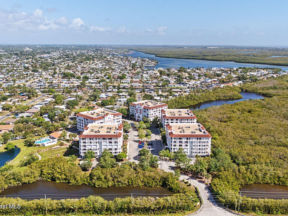 2nd image of 800 Del Rio Way APT 501