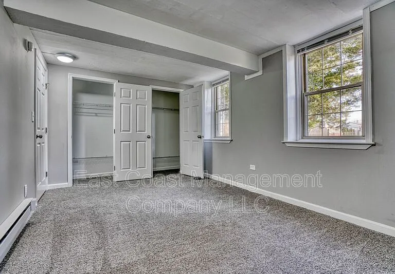 2110 Taylor Ave #B — Photo 4