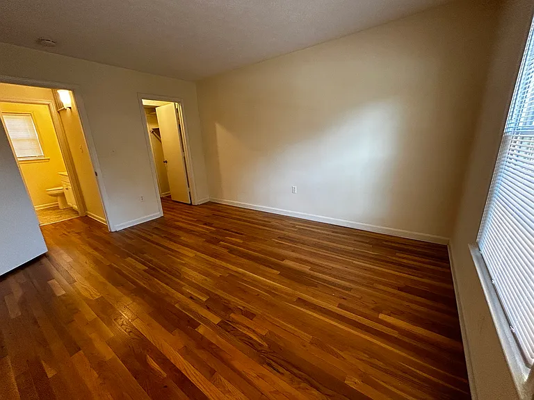 Princeton Circle West Apartments — Photo 57