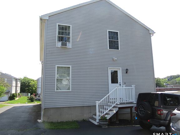 4th image of 40 Charles Street
