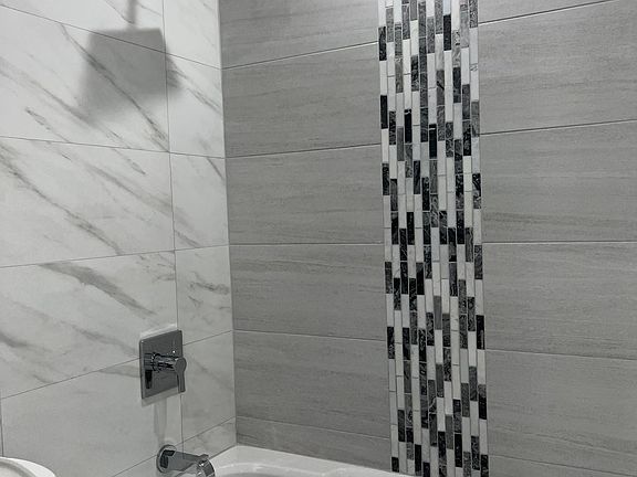 5th image of 1SR 178th St Floor 1SR