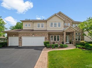 2516 Pinehurst Dr, Aurora, IL 60506