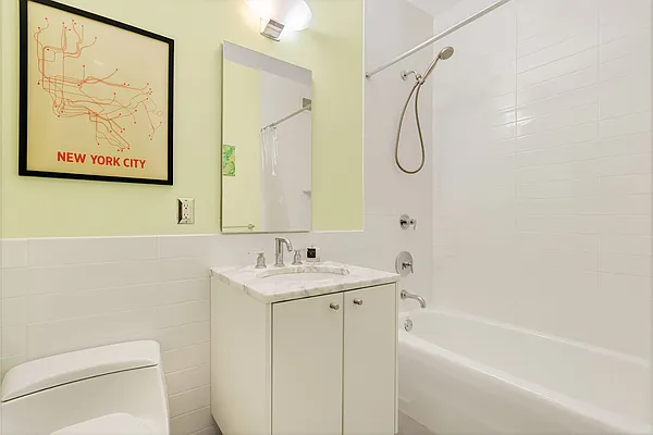 Rented by Compass | media 30