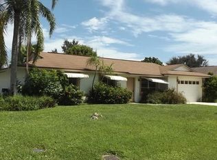 541 Wildwood Pkwy, Cape Coral, FL 33904