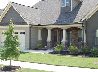 678 Holliman Cir, Pendergrass, GA 30567