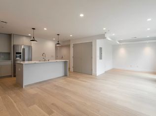 1112 Dunton St #1, Philadelphia, PA 19123