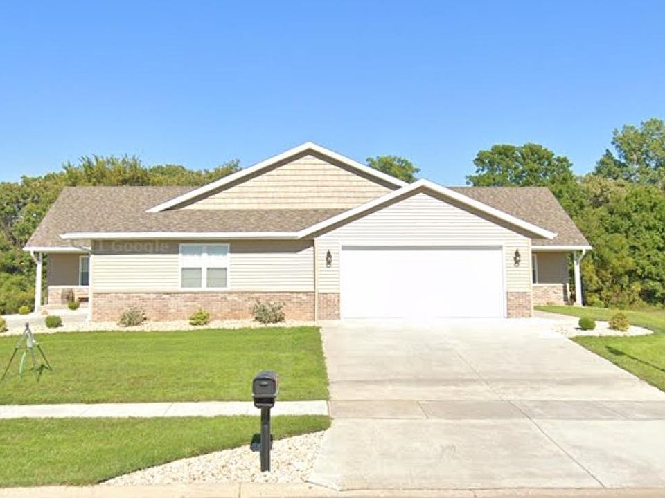 1st image of 3900 Creekside Dr
