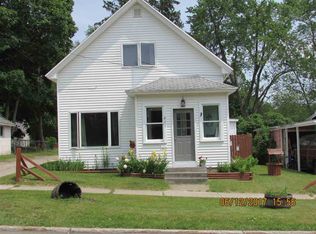 211 N Carmel St, Cadillac, MI 49601