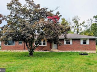 617 Schultz Rd, Perkiomenville, PA 18074