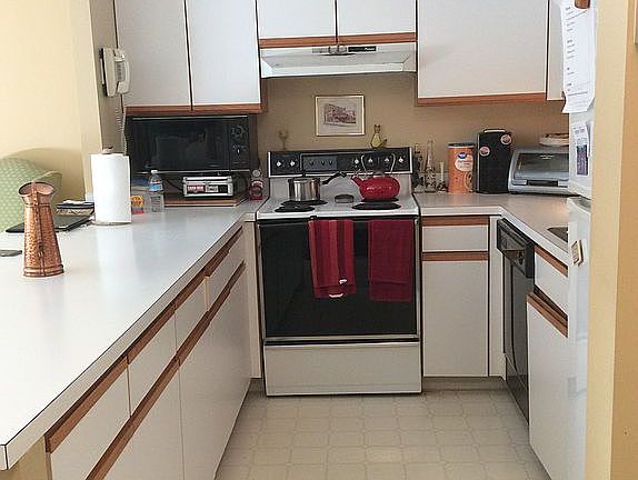 3rd image of 11 Church St Unit 317