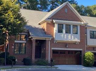 201 Old Franklin Grove Dr, Chapel Hill, NC 27514