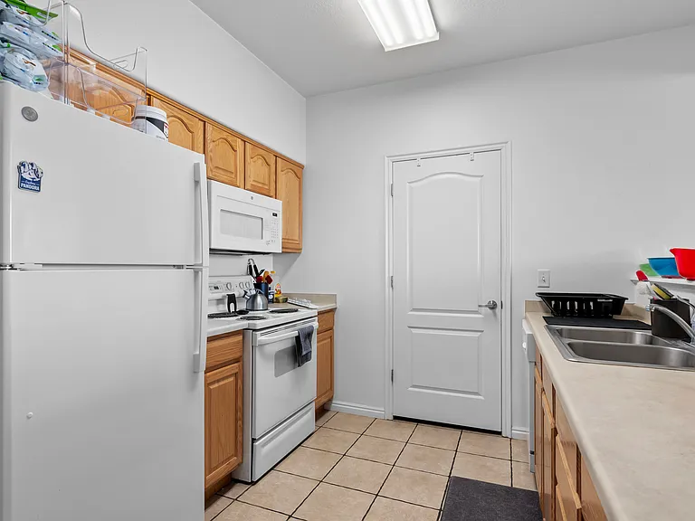 442 W 1430th St S #317 — Photo 1