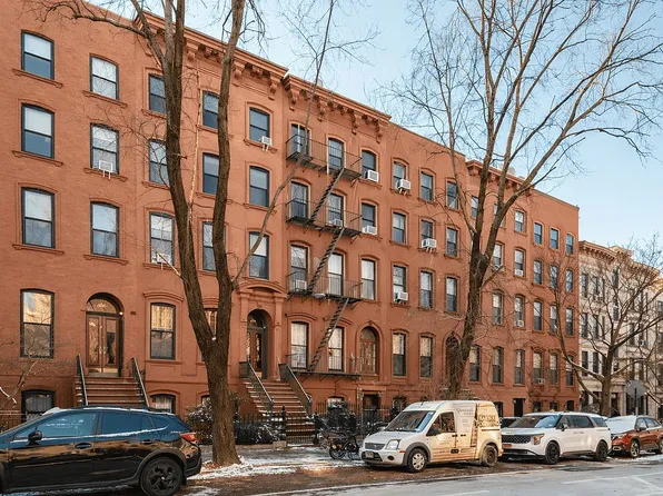 492 3rd St, Brooklyn, NY 11215