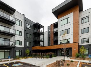 7459 May Cmn NW #418, Edmonton, AB T6R0X4