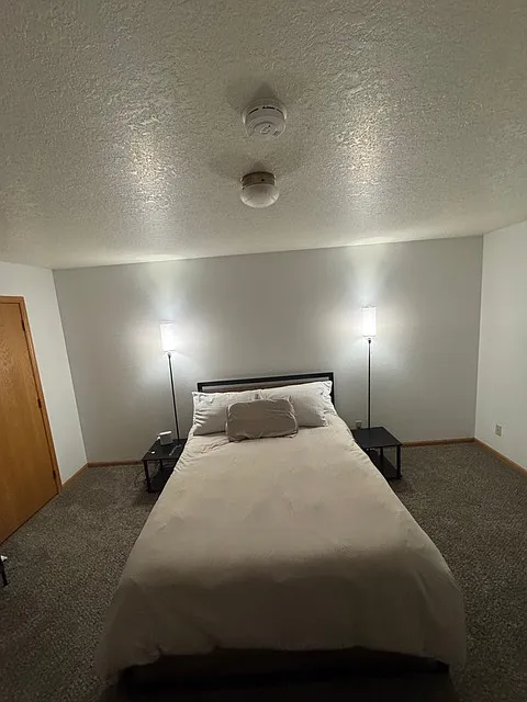 2 bed, 925 sqft, $895 — Photo 3