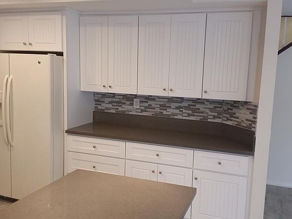 New Quartz Countertops