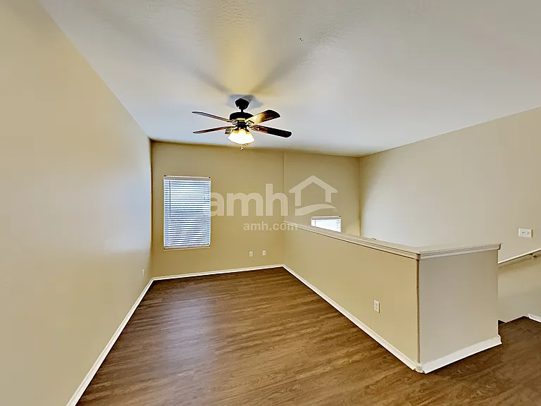 15421 N 169th Ln — Photo 16