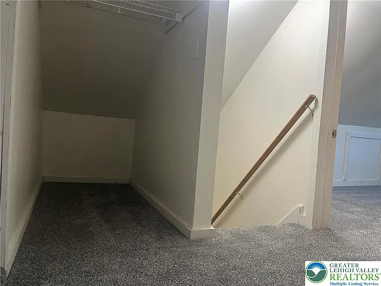 1839 Willow Park Rd — Photo 19