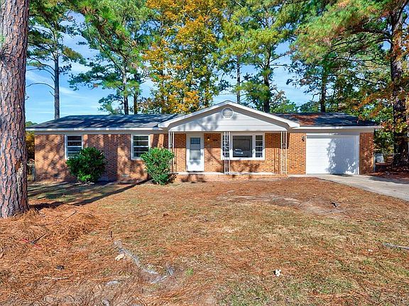 2nd image of 806 Opal Ct