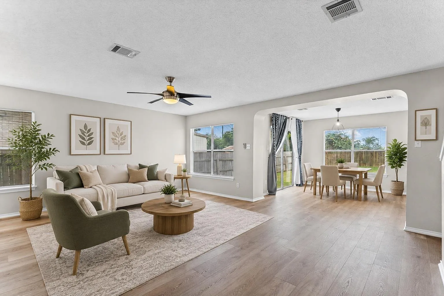 3 bed, 2.5 bath, 1832 sqft, $1,850 — Photo 1