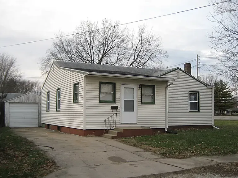 11 N Seymour St — Photo 5