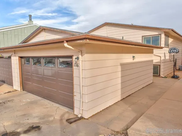 1167 N 18th St, Laramie, WY 82072
