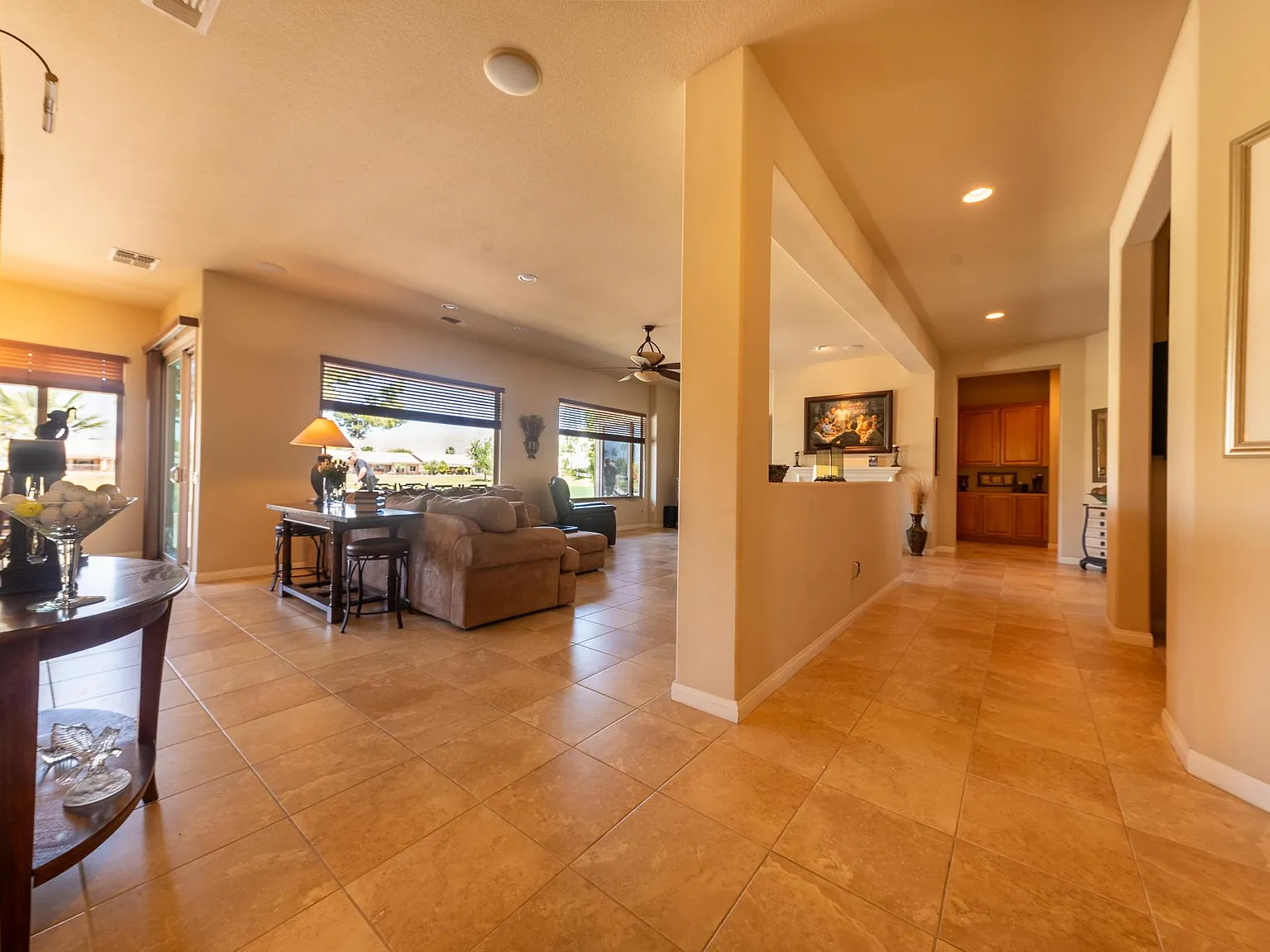 3 bed, 3.5 bath, 2966 sqft, $7,000 — Photo 4