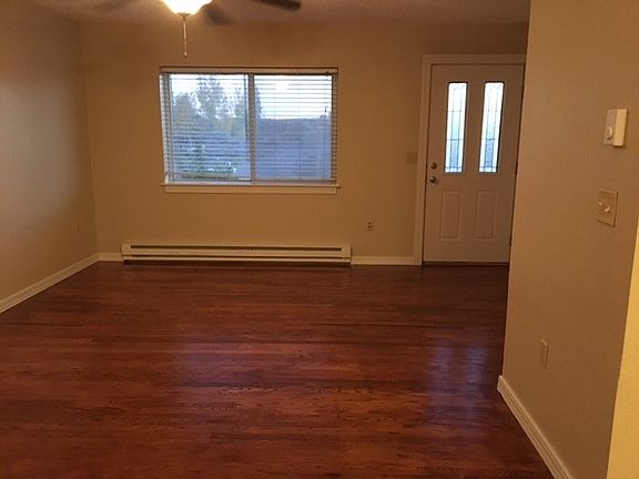 Large living room/Entry Area