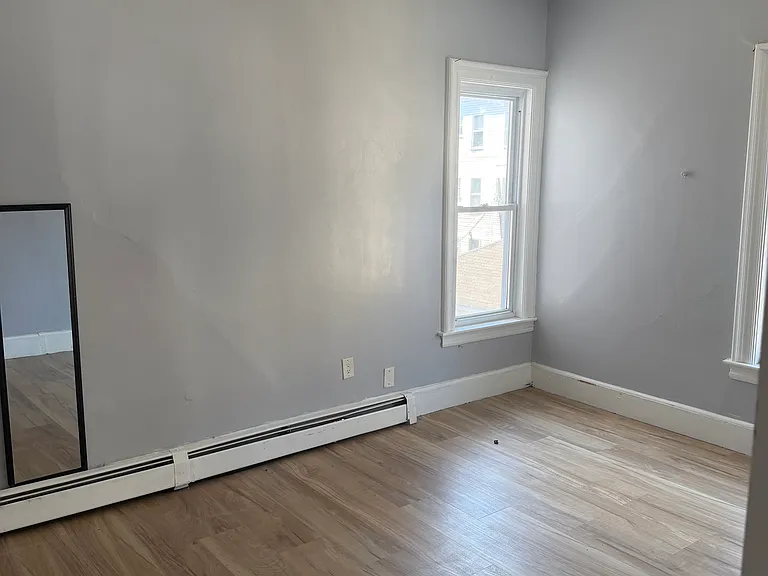 40 Rogers Ave #2 — Photo 6