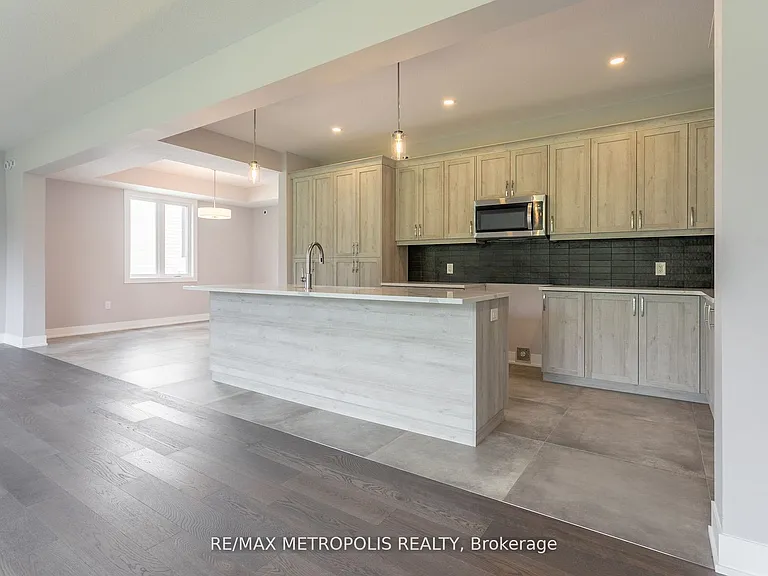 297 Whiting St #8 — Photo 18