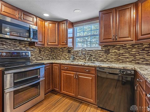 3rd image of 7745 John Elwood Dr