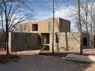 963 NW C St, Bentonville, AR 72712