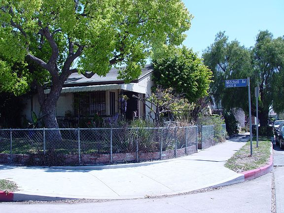 XL Street to Alley Corner Lot