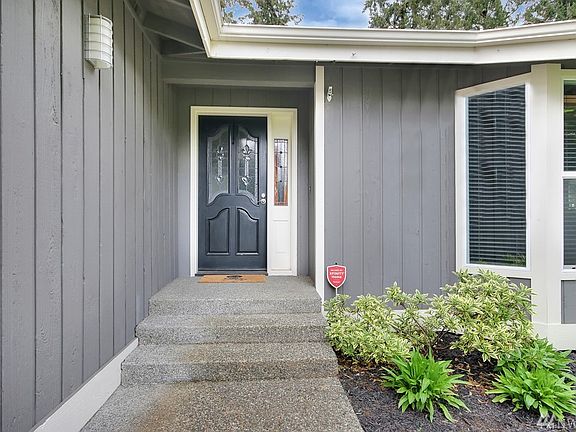 2nd image of 13808 114th Avenue Ct E