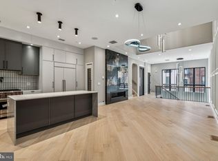 342 S Hicks St, Philadelphia, PA 19102