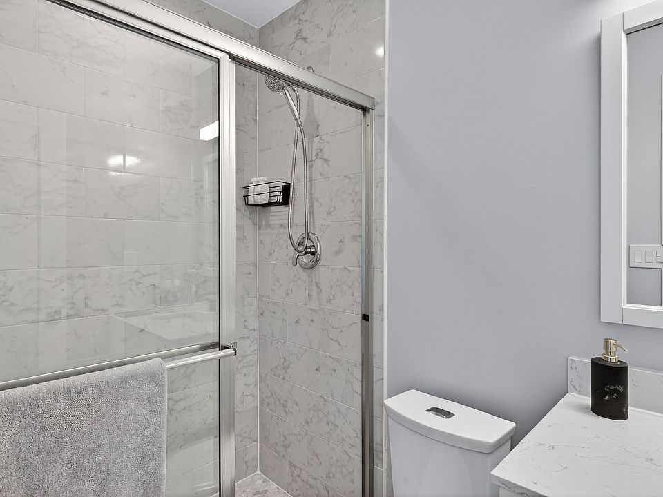 1st image of 228 Wellesley Drive