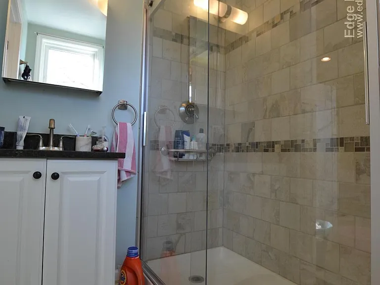 35 Palmer St #R — Photo 4