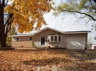 6451 Ambleside Dr, Columbus, OH 43229