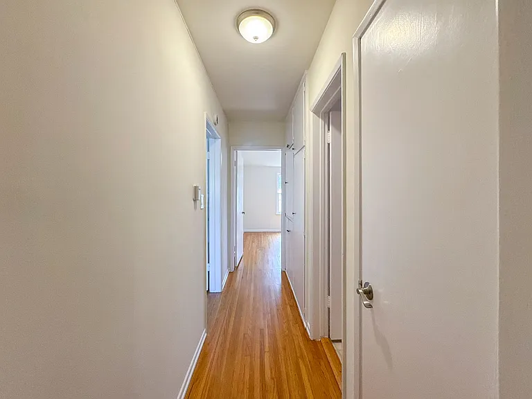6941 McLennan Ave — Photo 21