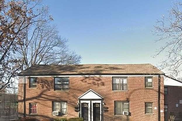 1st image of 19611 73rd Ave