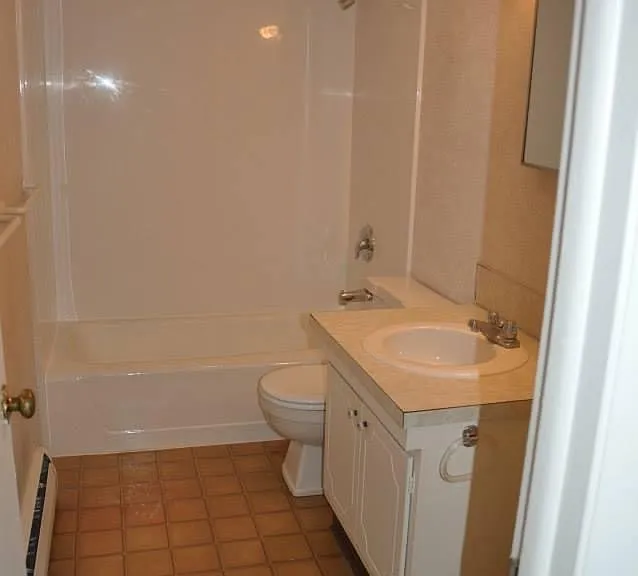 1918 Deming Dr #3 — Photo 3
