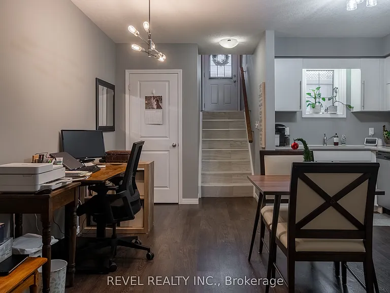 3200 Singleton Ave #16 — Photo 4