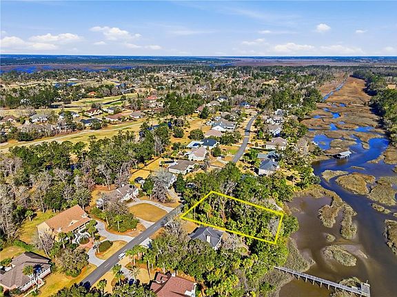 5th image of 186 Harbor Pointe Dr