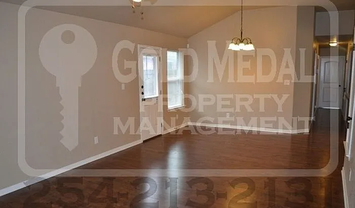 1110 Grace Point Dr #A — Photo 2