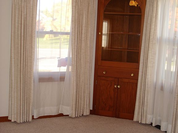 Dining Room 1