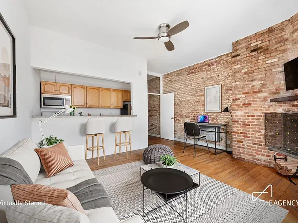 260 W 10th St APT 3E, New York, NY 10014