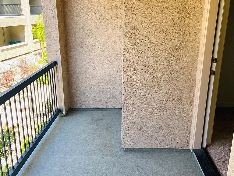 3172 Sterling Ridge Cir — Photo 13