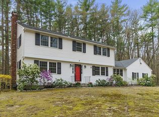 486 Hayward Mill Rd, Concord, MA 01742